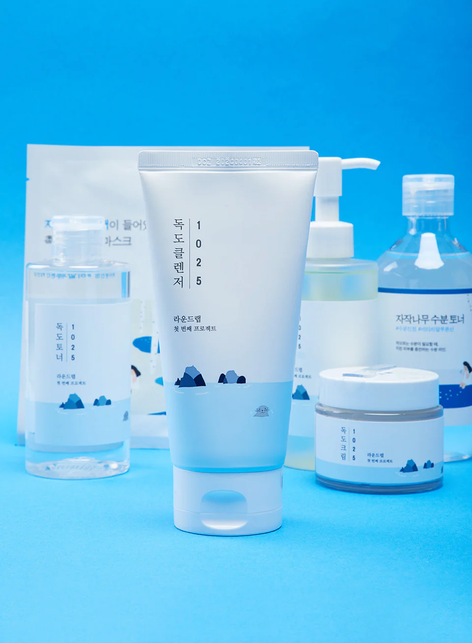 Round Lab 1025 Dokdo Cleanser_150ml - Image 5